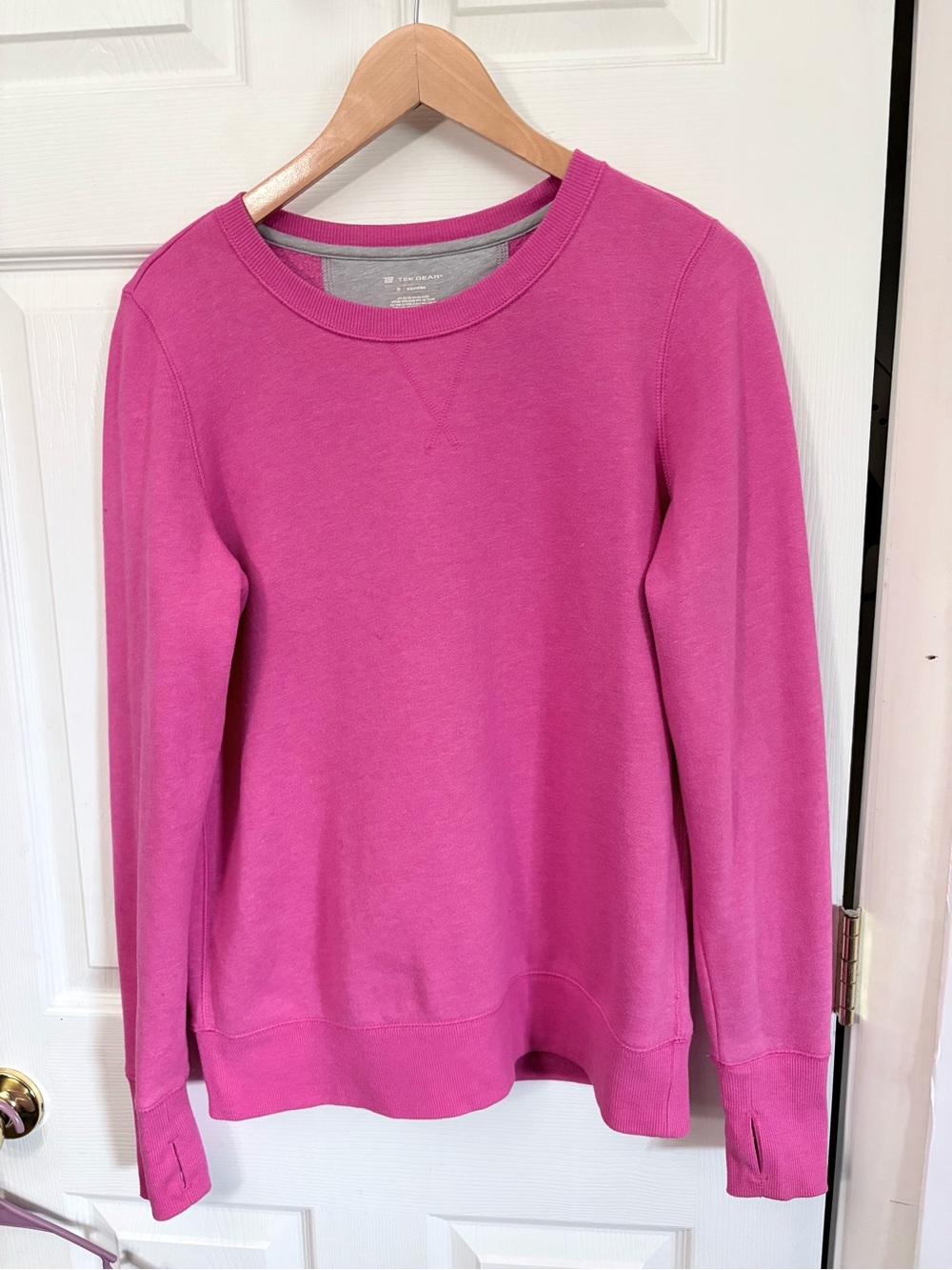 Tek Gear Pink Sweatshirt womens Size Medium